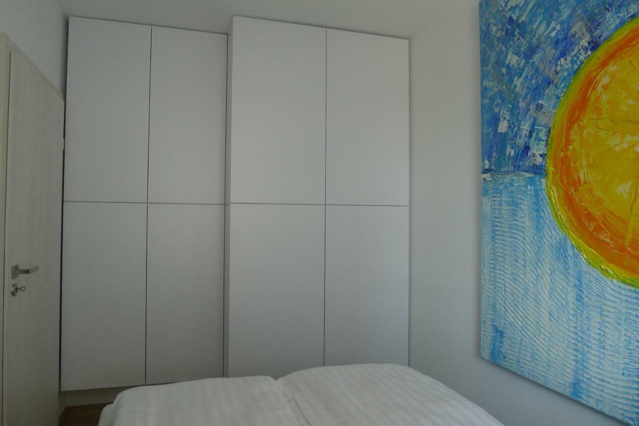 Impresja 42 Apartament Z Garazem Kołobrzeg Exterior foto