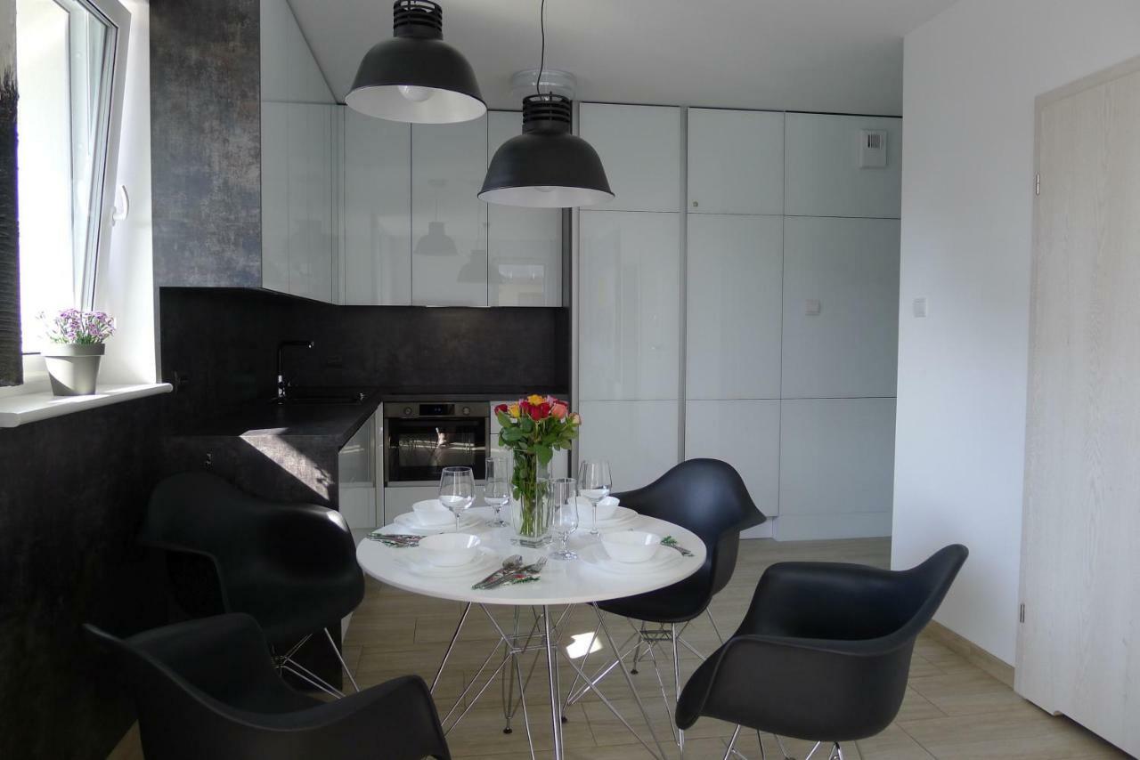 Impresja 42 Apartament Z Garazem Kołobrzeg Exterior foto