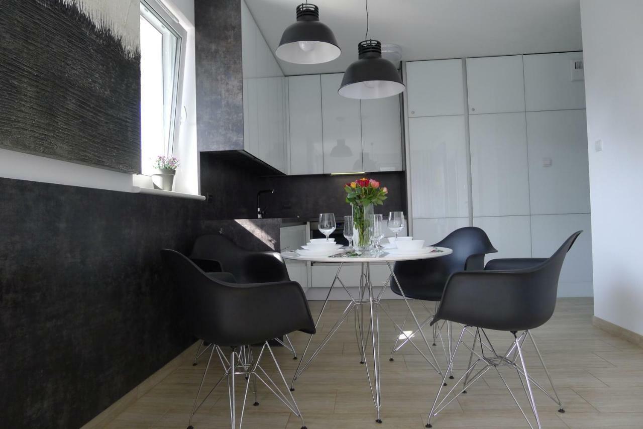 Impresja 42 Apartament Z Garazem Kołobrzeg Exterior foto