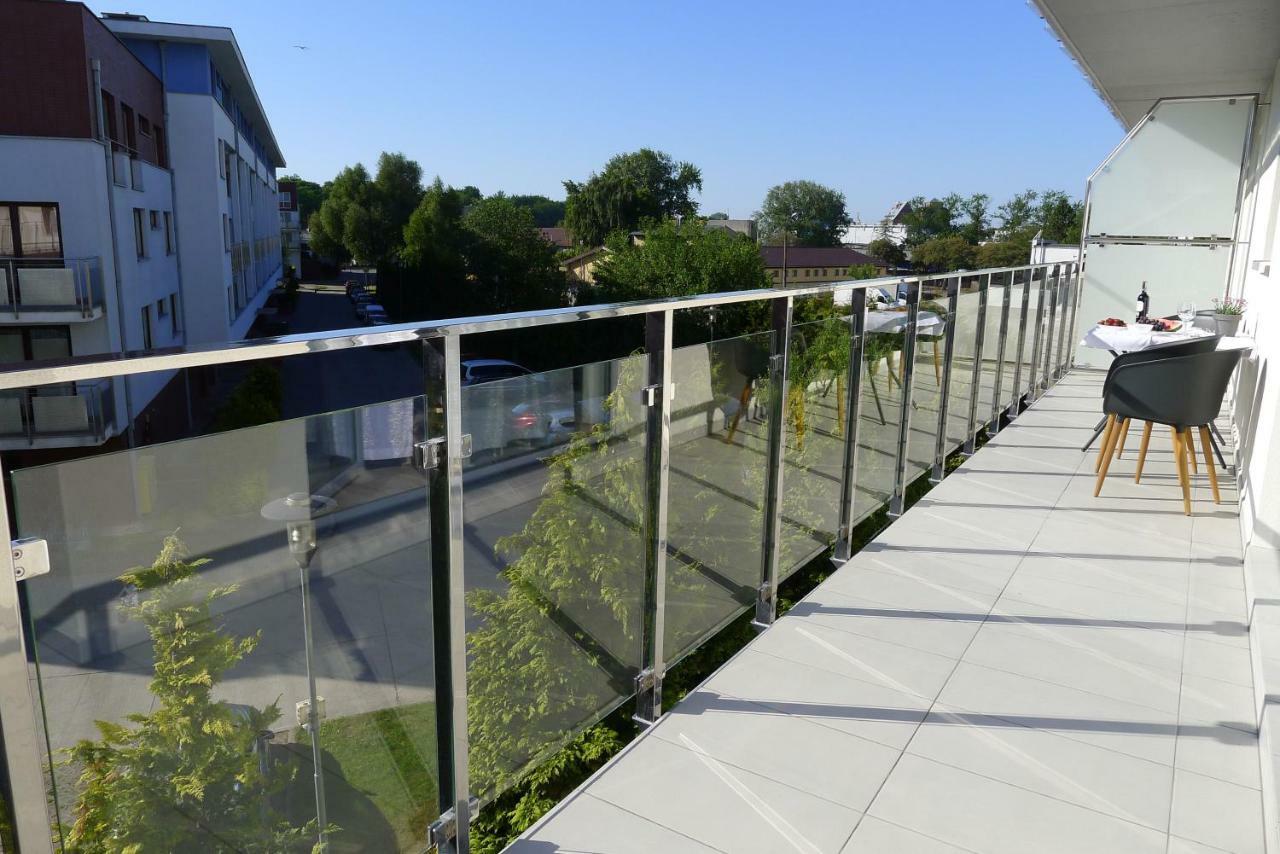 Impresja 42 Apartament Z Garazem Kołobrzeg Exterior foto
